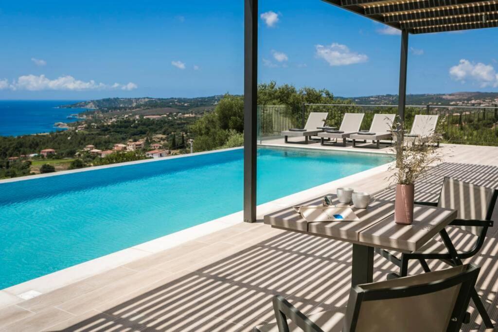 Color Villas-New Villa Green At Trapezaki With Private Pool Muszáta Kültér fotó
