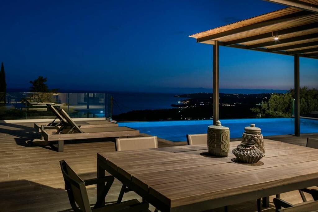 Color Villas-New Villa Green At Trapezaki With Private Pool Muszáta Kültér fotó